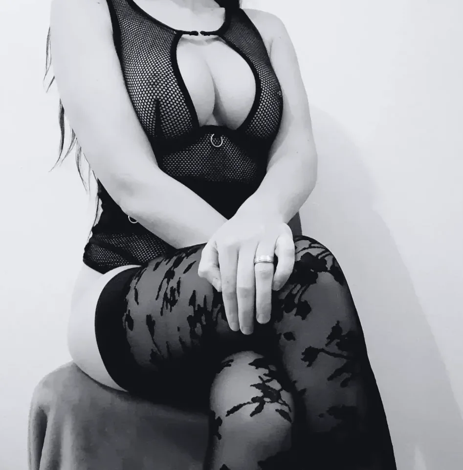 Esra, 34