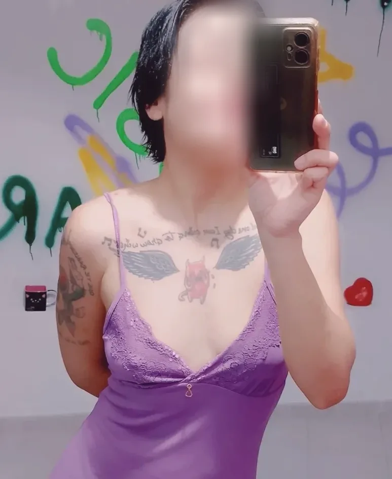 Maike, 21